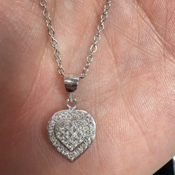 1.0 Carat Moissanite Heart Pendant Necklace In 925 Sterling Silver